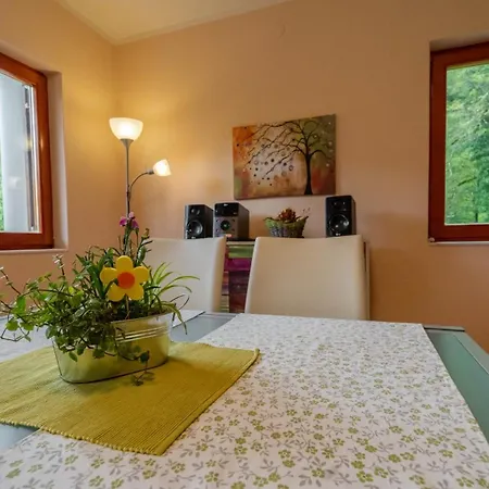 House Kajfes Holiday home Brod na Kupi