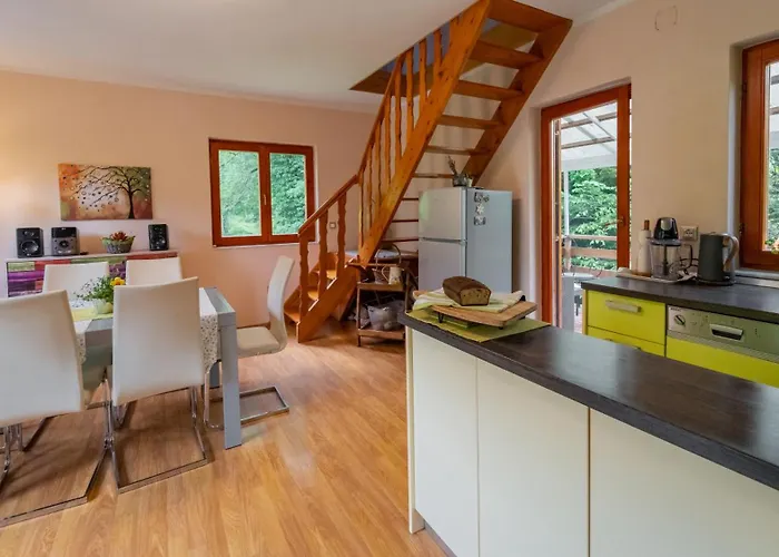 House Kajfes بيت للعطل